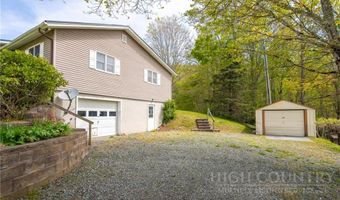 762 George Eggers Rd, Banner Elk, NC 28604