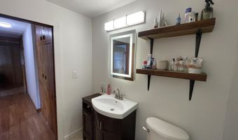 146-148 Lincoln St, Bangor, ME 04401
