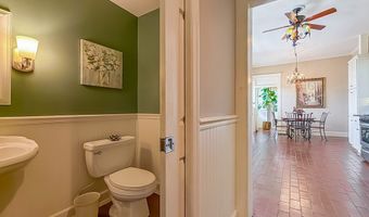 418 Broughton St, Bainbridge, GA 39817