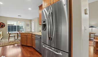 3851 Lincoln Ellsworth Ct #43B, Anchorage, AK 99517