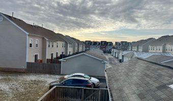 109 Gifford Rd 32, Columbus, OH 43235