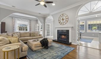 97 Huntington Rd, Atlanta, GA 30307