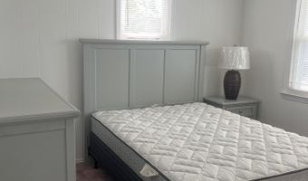 108 Bucknell Ave, Villas, NJ 08251