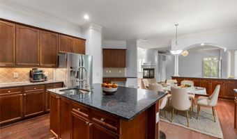 350 Wembley Cir, Atlanta, GA 30328