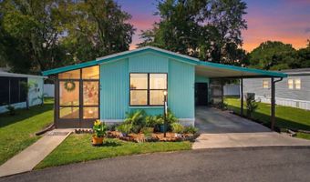 56 Leisure Dr, Auburndale, FL 33823