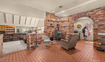 5998 Pine Ave, Angelus Oaks, CA 92305