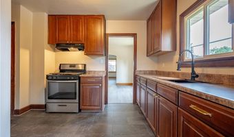 2245 Shunk Ave, Alliance, OH 44601