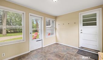 13384 68th Ave, Allendale, MI 49401