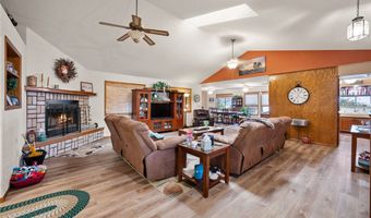 823 Warren Rd, Bullhead City, AZ 86429