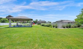 258 W 710 N, Centerville, UT 84014