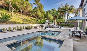 6402 Topmast Dr, Carlsbad, CA 92011