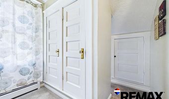 818 W B St, Basin, WY 82410