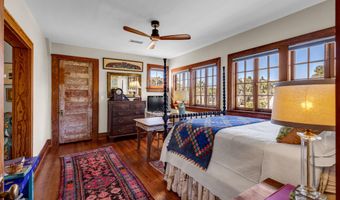 119 Washington St, Bay St. Louis, MS 39520