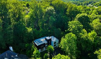 7502 NEVIS Rd, Bethesda, MD 20817