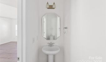 723 Yorkshire Dr, Albemarle, NC 28001