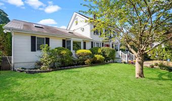 118 Grant Ave, Albertson, NY 11507