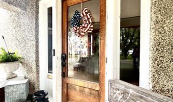 906 Locust St, Atlantic, IA 50022