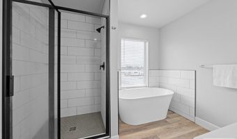 2882 Sunburst Dr, Ammon, ID 83406