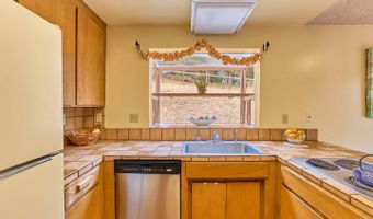 520 Seely Ave, Aromas, CA 95004