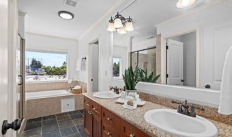 10290 SW HOMESTEAD Ln, Beaverton, OR 97008