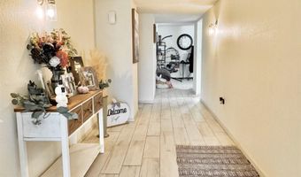 1711 Live Oak Pl, Carlsbad, NM 88220