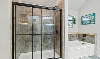 7324 Ridge Manor Ln, Oklahoma City, OK 73150