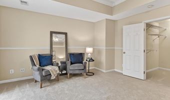 5432 SUMMER LEAF Ln, Alexandria, VA 22312