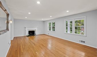 3713 CHANEL Rd, Annandale, VA 22003