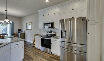 671 Bellflower Ln, Beech Island, SC 29842