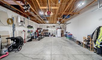 4575 Sawtooth St, Chubbuck, ID 83202