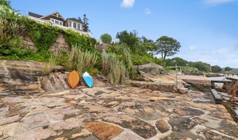 27 Prospect Hill Rd, Branford, CT 06405