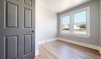 722 Pearl Pl, Atlantic City, NJ 08401