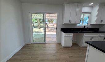 21975 Mohican, Apple Valley, CA 92307