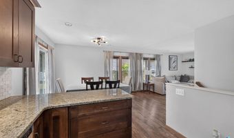 109 E Ponderosa Cir, Brandon, SD 57005