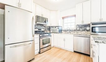 7829 MOUNT WOODLEY Pl, Alexandria, VA 22306