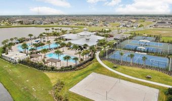 6321 CAMINO Dr, Apollo Beach, FL 33572
