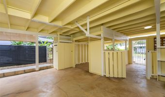 1341 Akaiki St, Kailua, HI 96734