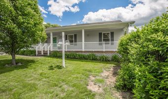 114 Greystone Dr, Beaver, WV 25813