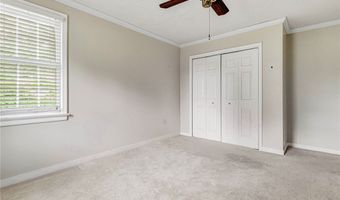 14383 Country Club Dr, Ashland, VA 23005