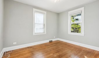 221 WESTWOOD Rd, Annapolis, MD 21401