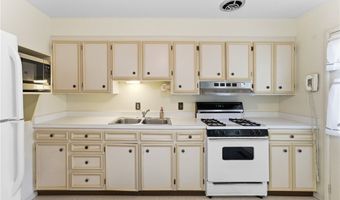 2610 Center Ave, Alliance, OH 44601