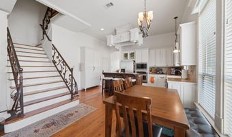 10634 Shoreline Dr, Baton Rouge, LA 70809