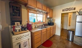 27 Oatman Rd, Oatman, AZ 86433