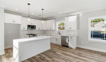 503 Woodhaven Blvd SE, Bayville, NJ 08721