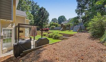 1025 Fairwood Ct NW, Acworth, GA 30101
