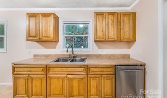 97 Alexander Rd, Alexander, NC 28701