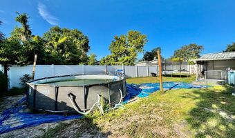 108 EARL St, Auburndale, FL 33823