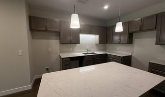 2645 Burton Rd Bld 4, Ann Arbor, MI 48104