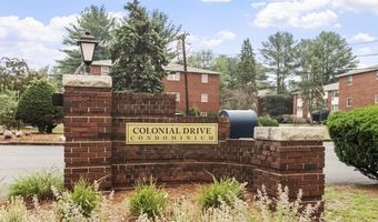20 Colonial Dr 10, Andover, MA 01810