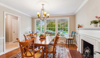 8710 LOWELL St, Bethesda, MD 20817
